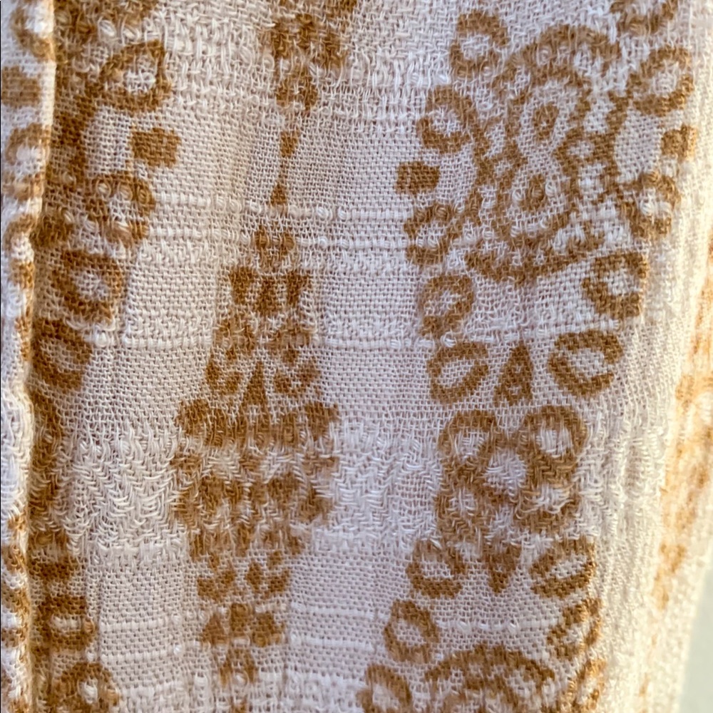 Flowy Patterned Pants - Picture 2 of 4